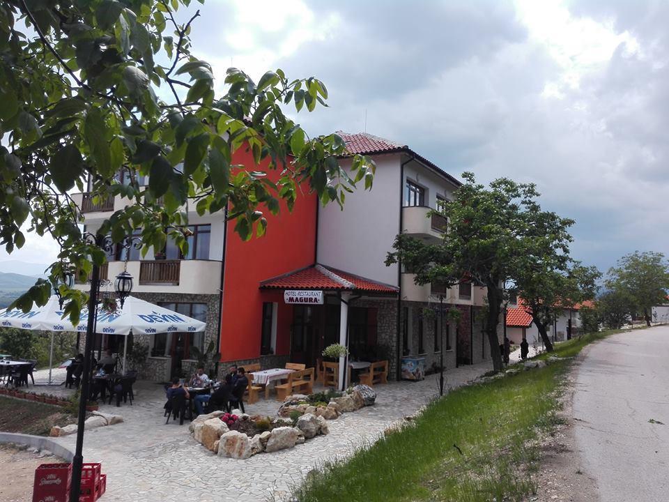Complex Magura Ξενοδοχείο Rabisha Εξωτερικό φωτογραφία